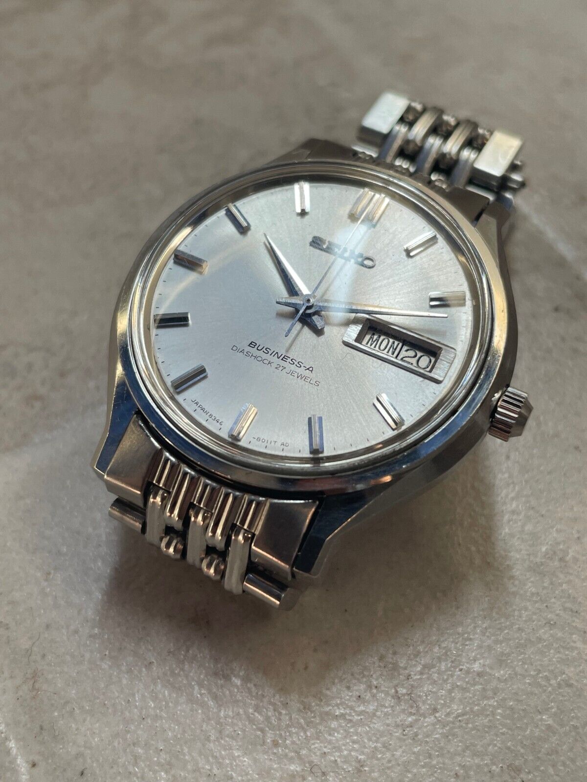 Vintage Seiko Business -A Ref. 8346-8000 | WatchCharts