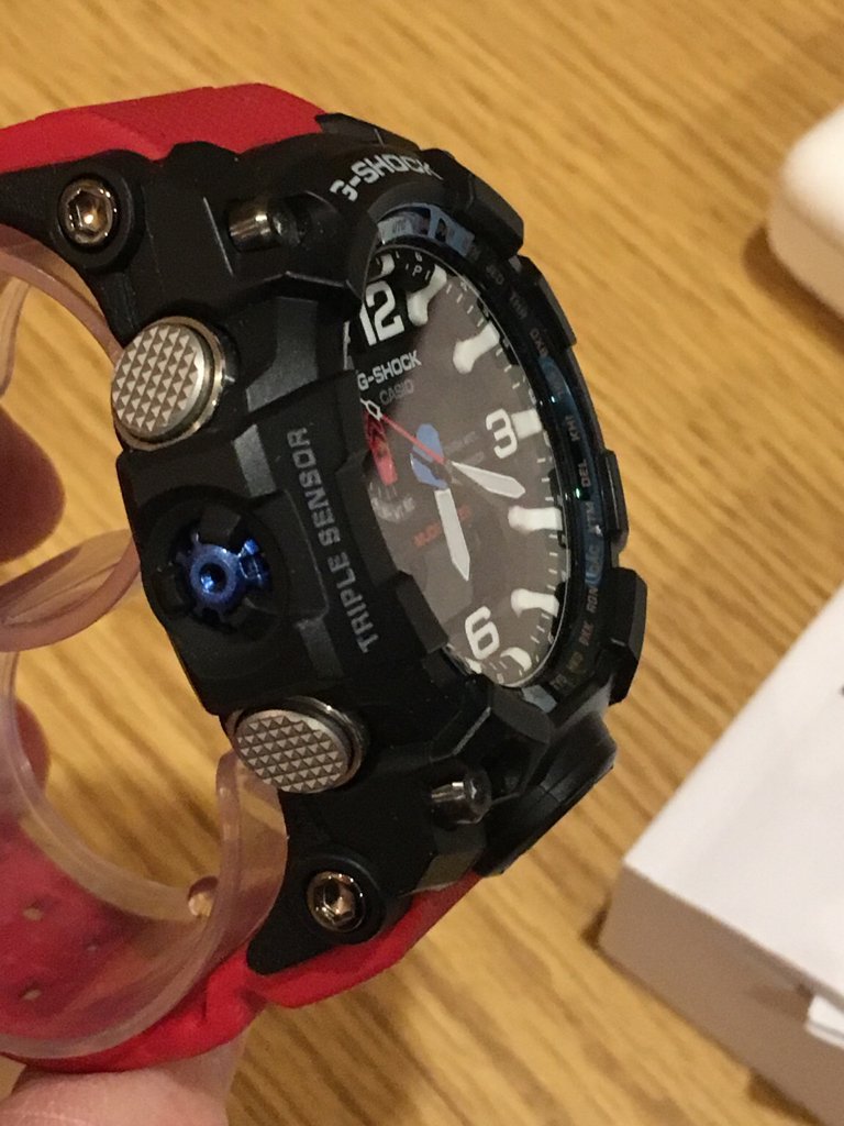 g shock red band