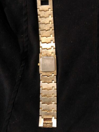bulova 18k gold watch 185776