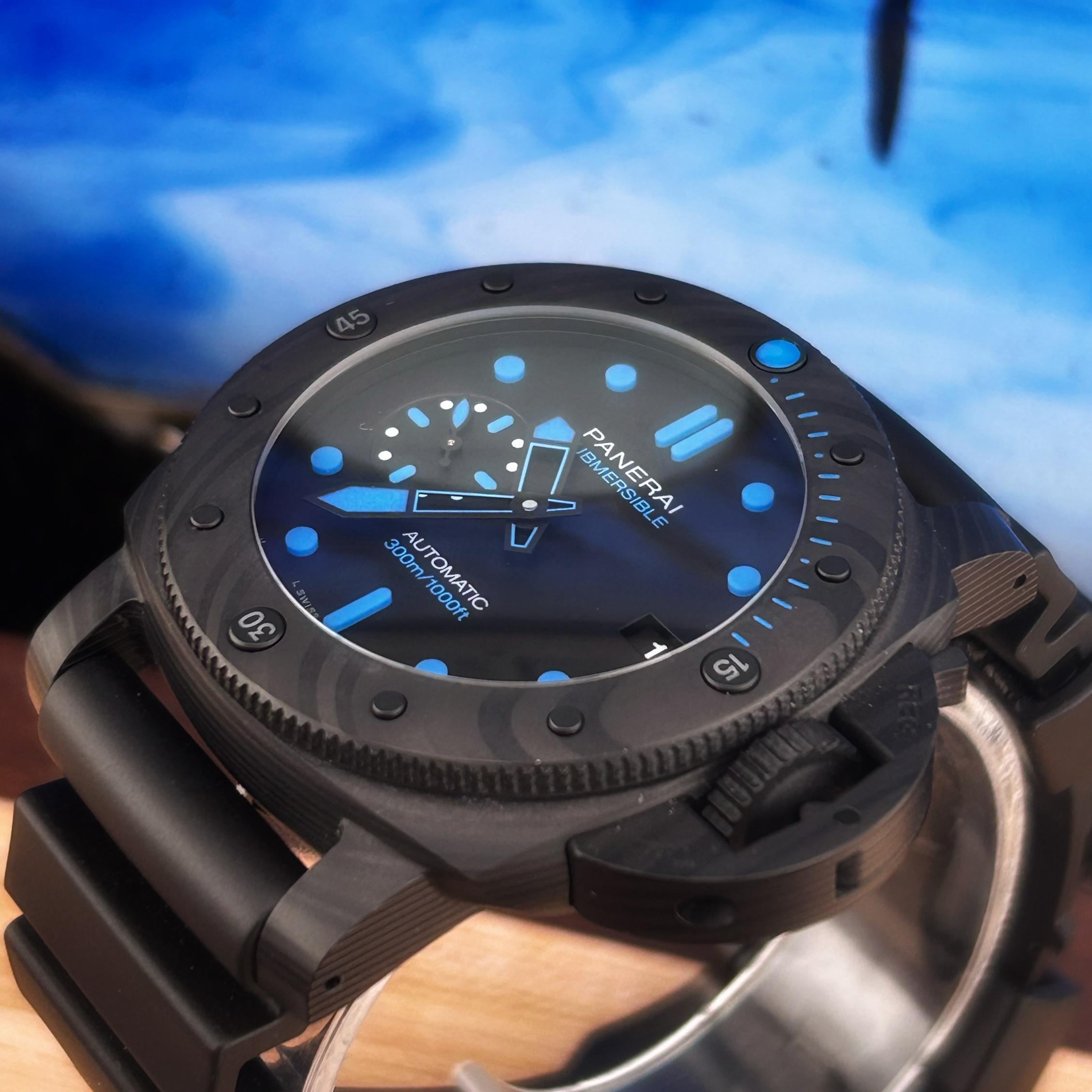 Panerai luminor outlet submersible 1950 carbotech