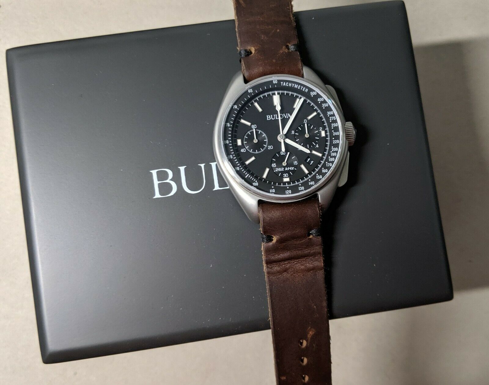 bulova moon watch strap size