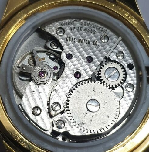 Oris 17 jewels hand winding hotsell