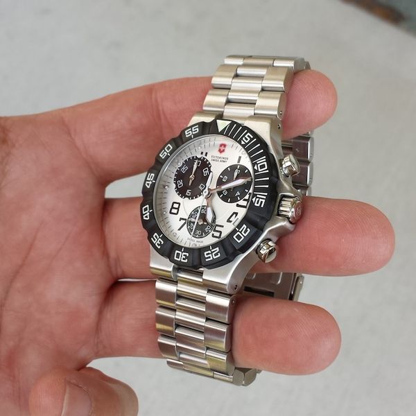 ❁AF250❁ ปิดขาย ❌ขายแล้ว❌ Victorinox Chronograph Swiss Army Summit