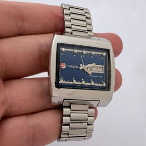 Seiko 7N39-0AS0 Gents Premier model Rare Import Square Quartz