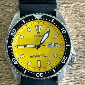Seiko SKXA35 Price as of April 2025 | WatchCharts Seiko SKXA35 Price as of April 2025 | WatchCharts