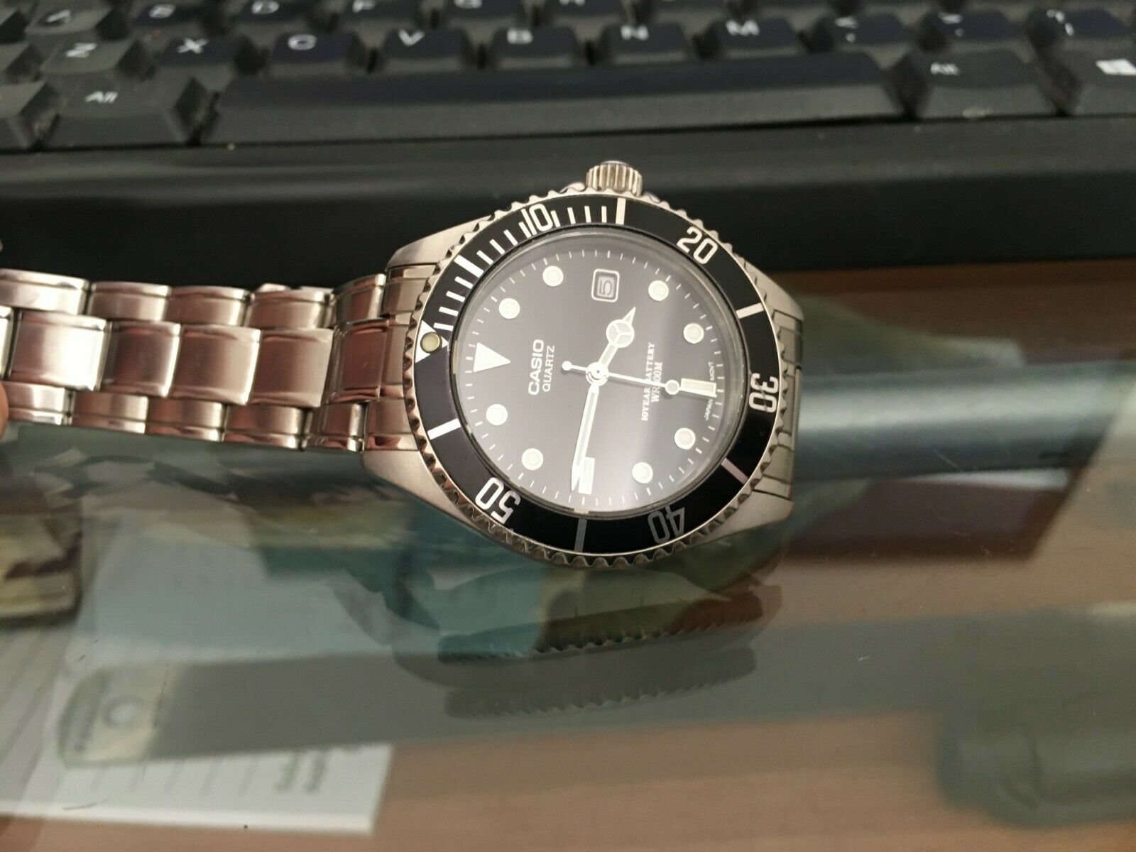 CASIO QUARTZ DIVER STYLE WATCH 10 BAR STAINLESS 2719 MTD