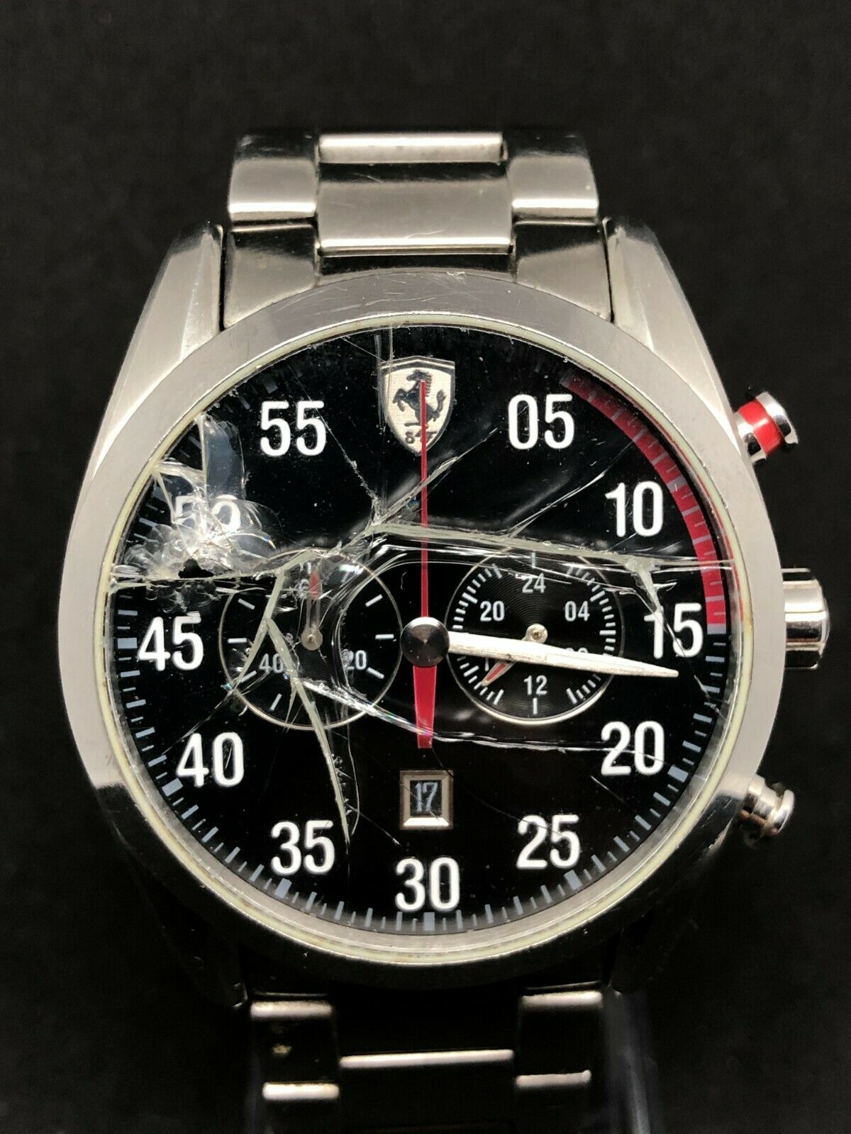 SCUDERIA FERRARI SF14.4.001 時計 FER 014 Panerai Ferrari Chronograph | Essential Watches