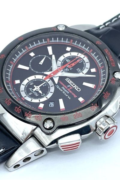 Seiko Sportura F1 Honda Racing Team Alarm Chronograph SNA749