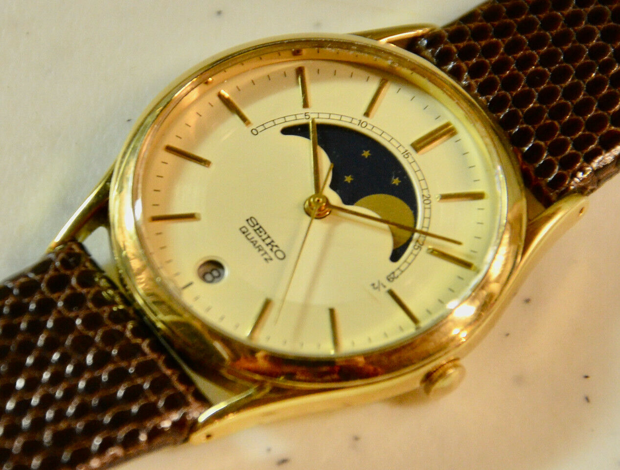 Vintage 80's Seiko Quartz Moon Phase Wristwatch Ref 7434-7008 Excellent  Must See | WatchCharts