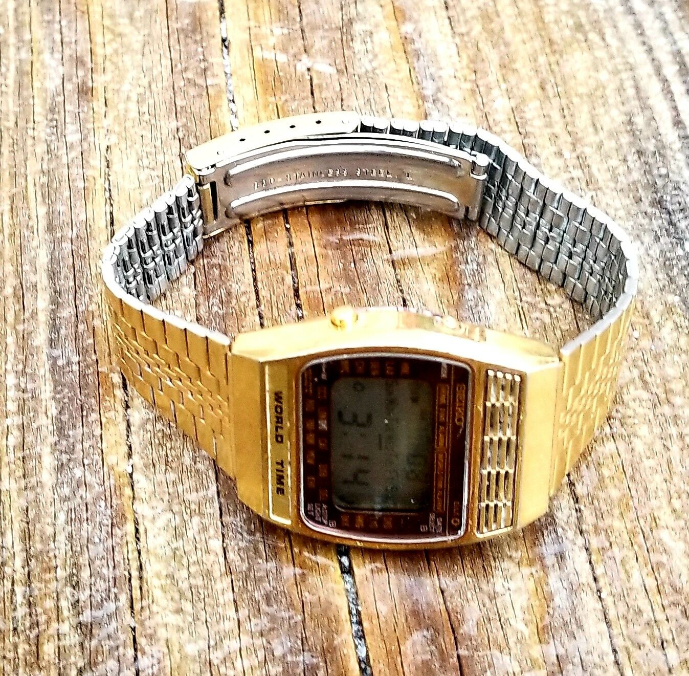 RARE,UNIQUE Digital Vintage Watch SEIKO A239-5020 WORLD TIME