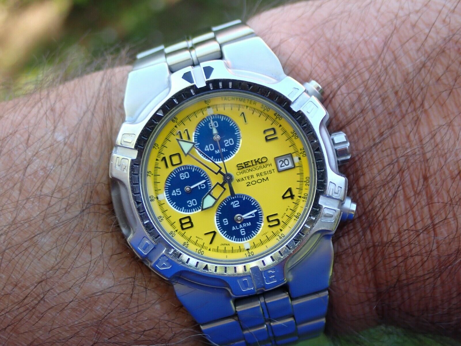 Seiko 200M Divers Yellow Dial Chronograph V RARE Only Made in 2005 7T62 0CL0 G C WatchCharts Marketplace