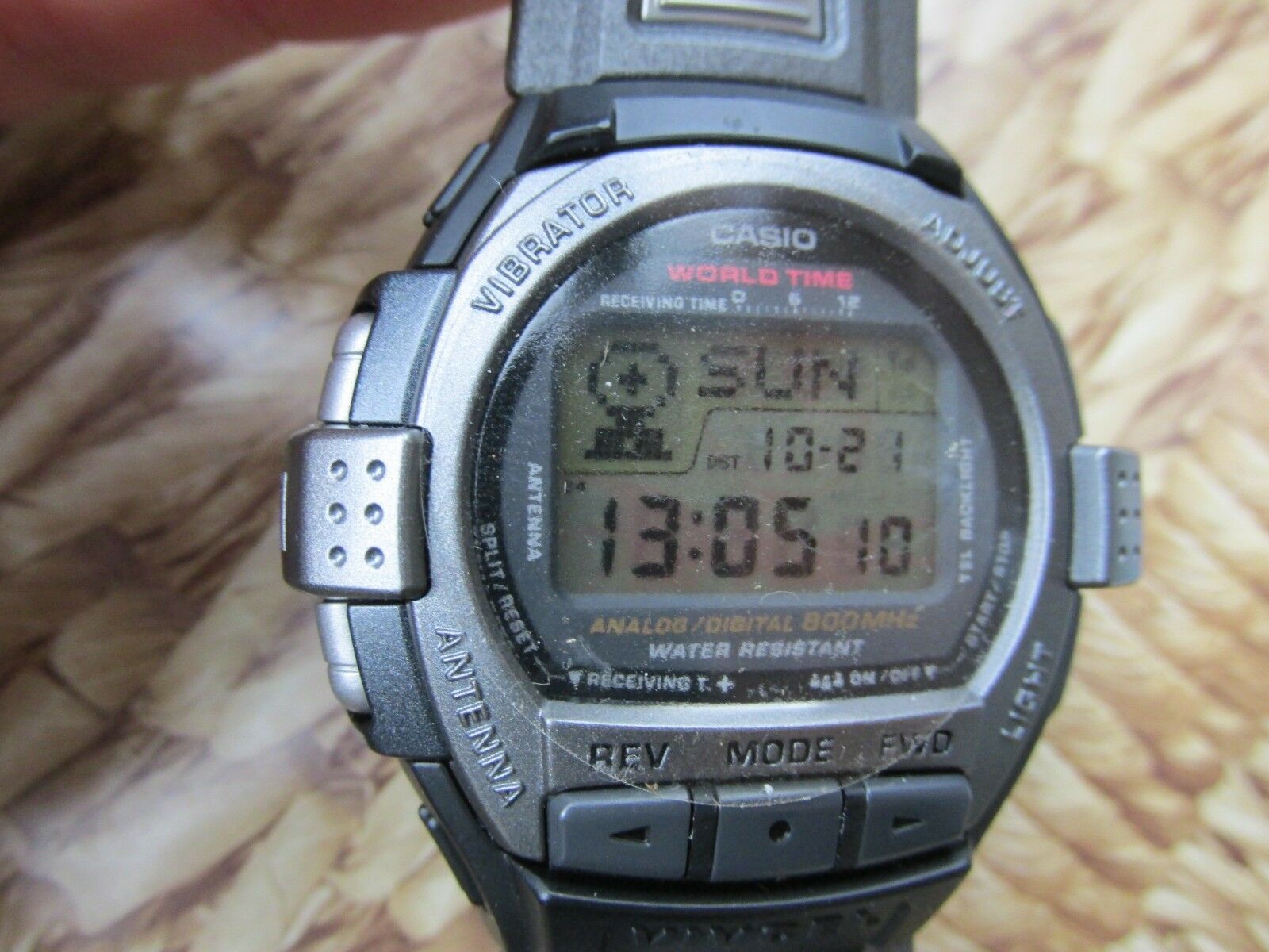 VINTAGE CASIO VCL-100 VIVCEL ANALOG DIGITAL MADE IN JAPAN NEW OLD 