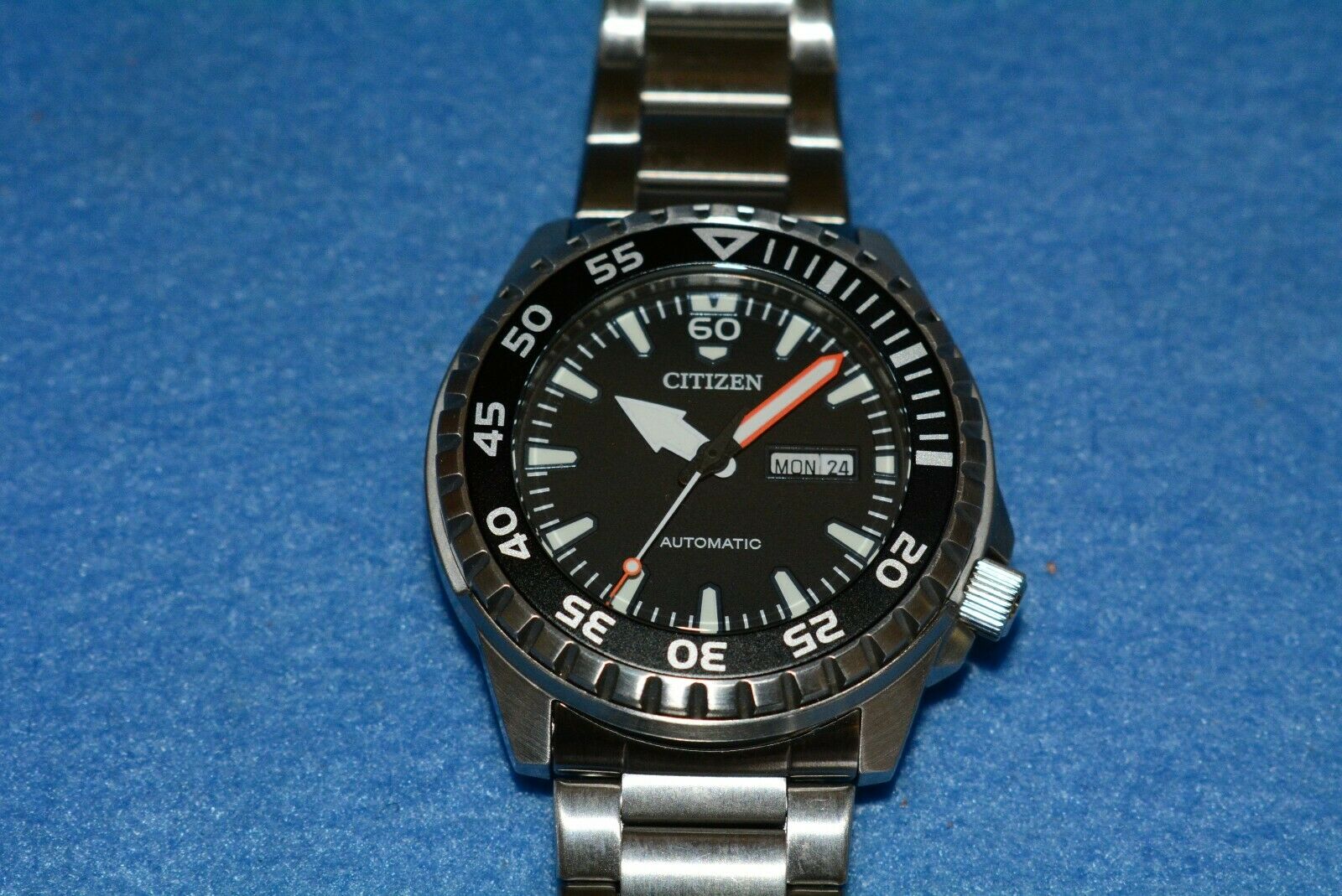 ■CITIZEN■シチズン ダイバー8200-S109744 Citizen Automatic Diver Style Watch 8200-S109744 GN-4-S with Box