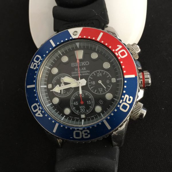 SEIKO SOLAR DIVE 200M WITH 2 BEZELS 90. NEEDS BEZEL RUBBER GASKET