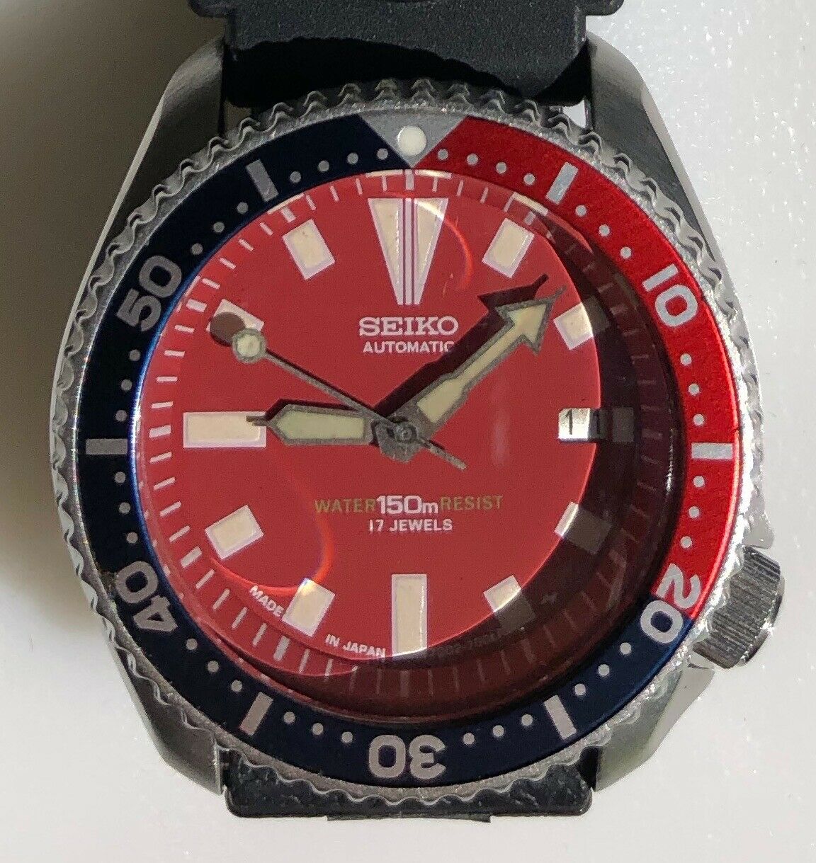 Seiko 7002-7000 Men Scuba Diver Automatic Watch !!! 150M Red Dial Pepsi  Bezel !! | WatchCharts