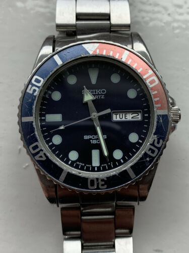 絶妙なデザイン Sports Quartz Seiko Vintage Mens 150 Day Watch Divers Pepsi 時計