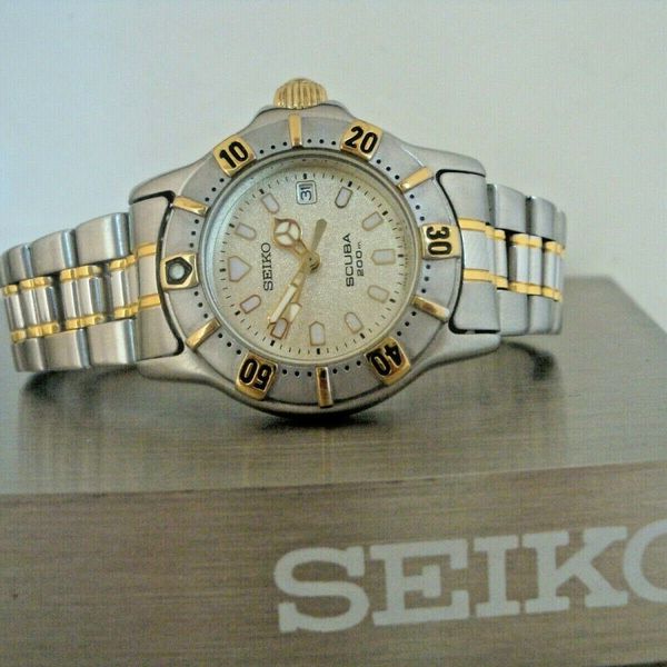 Seiko Scuba 200m 7N85-0040. Rare JDM diver model in NOS condition. Ladies.  | WatchCharts