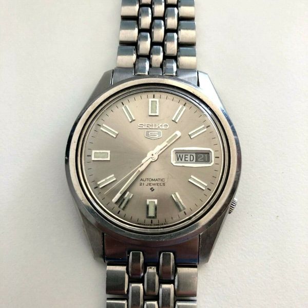 VINTAGE SEIKO 5 AUTOMATIC 6119-8080 Day Date 21 Jewels | WatchCharts