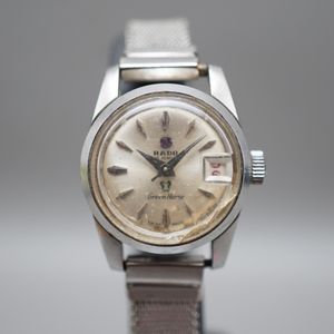 Vintage Longines Presence 153 Swiss 6798 Quartz Ladies Watch