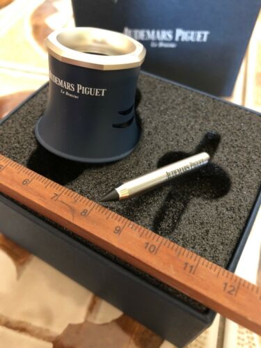 Audemars Piguet Royal Oak magnifying loupe and adjustor tool