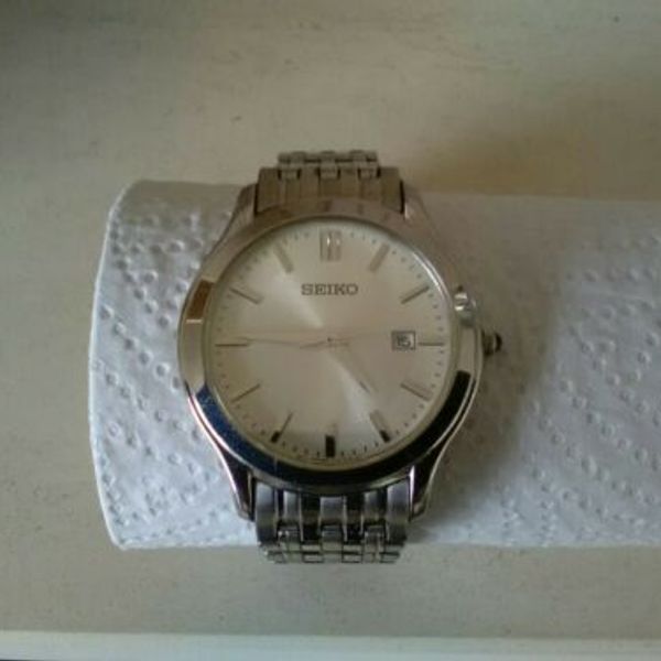 Men's Seiko Quartz Wristwatch 7N32-ODJO (D2) with date . Working Order. |  WatchCharts