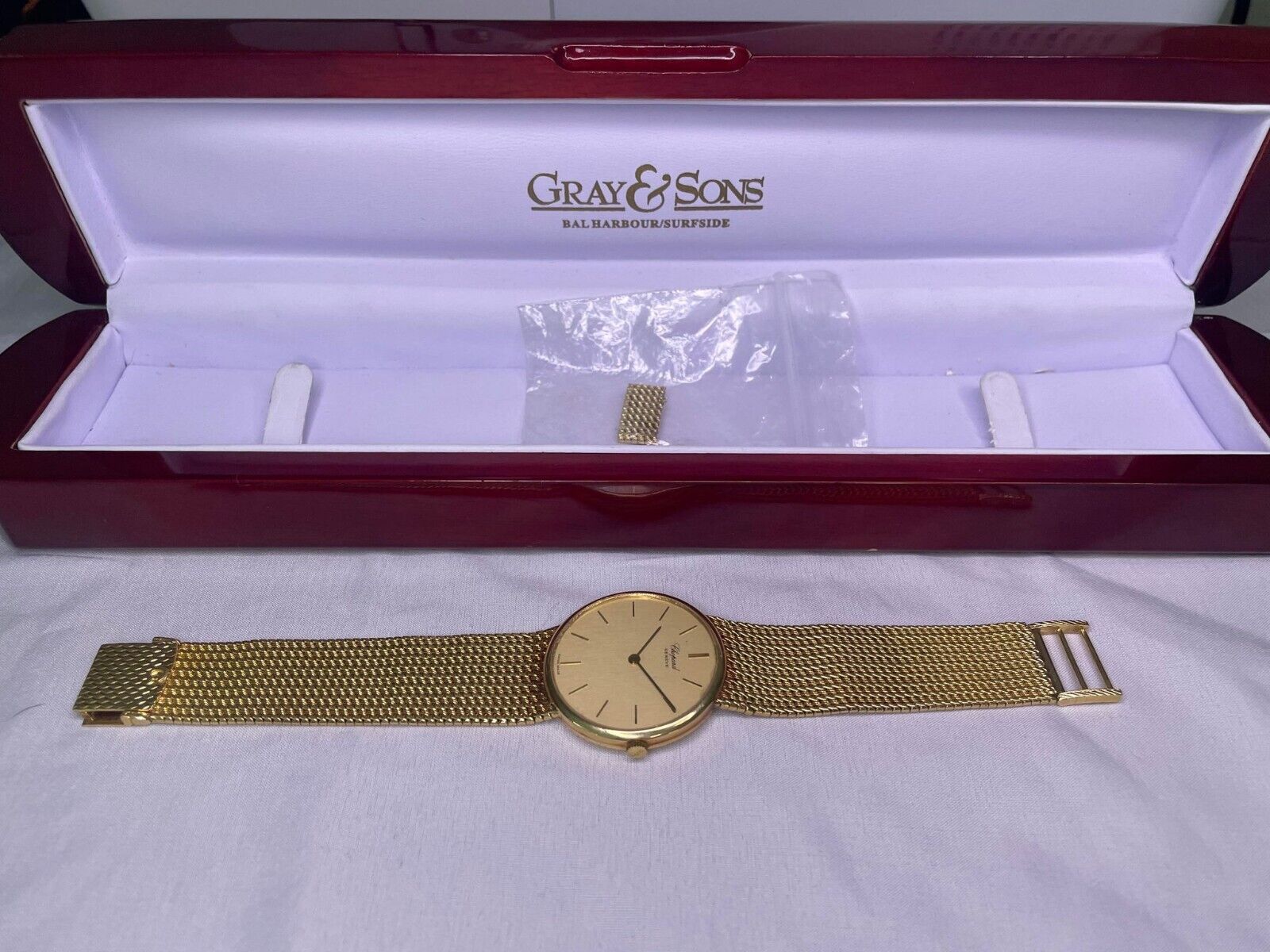 Classic Chopard LUC Geneve 18k gold watch Ref. 1091 15 2539