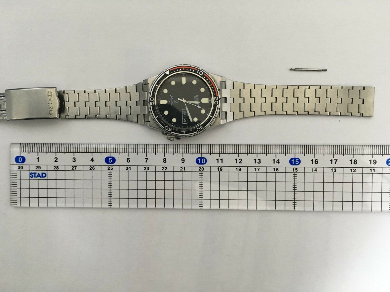 Seiko Solar Watch Women 29mm MOP Dial Two Tone Date Round