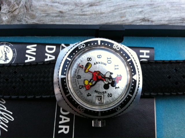 mickey mouse divers watch