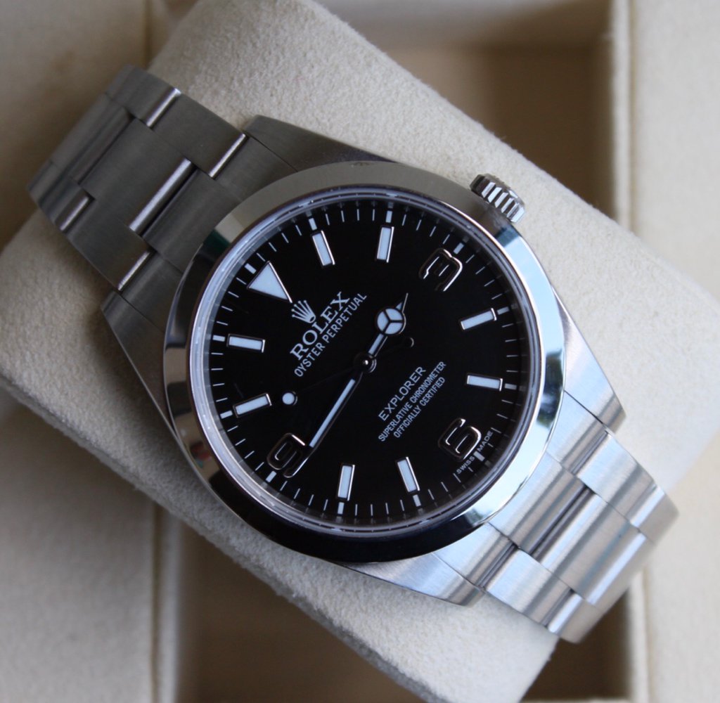 ♪99 FS: Rolex Explorer 212470 39mm Box/Papers MINT Stainless