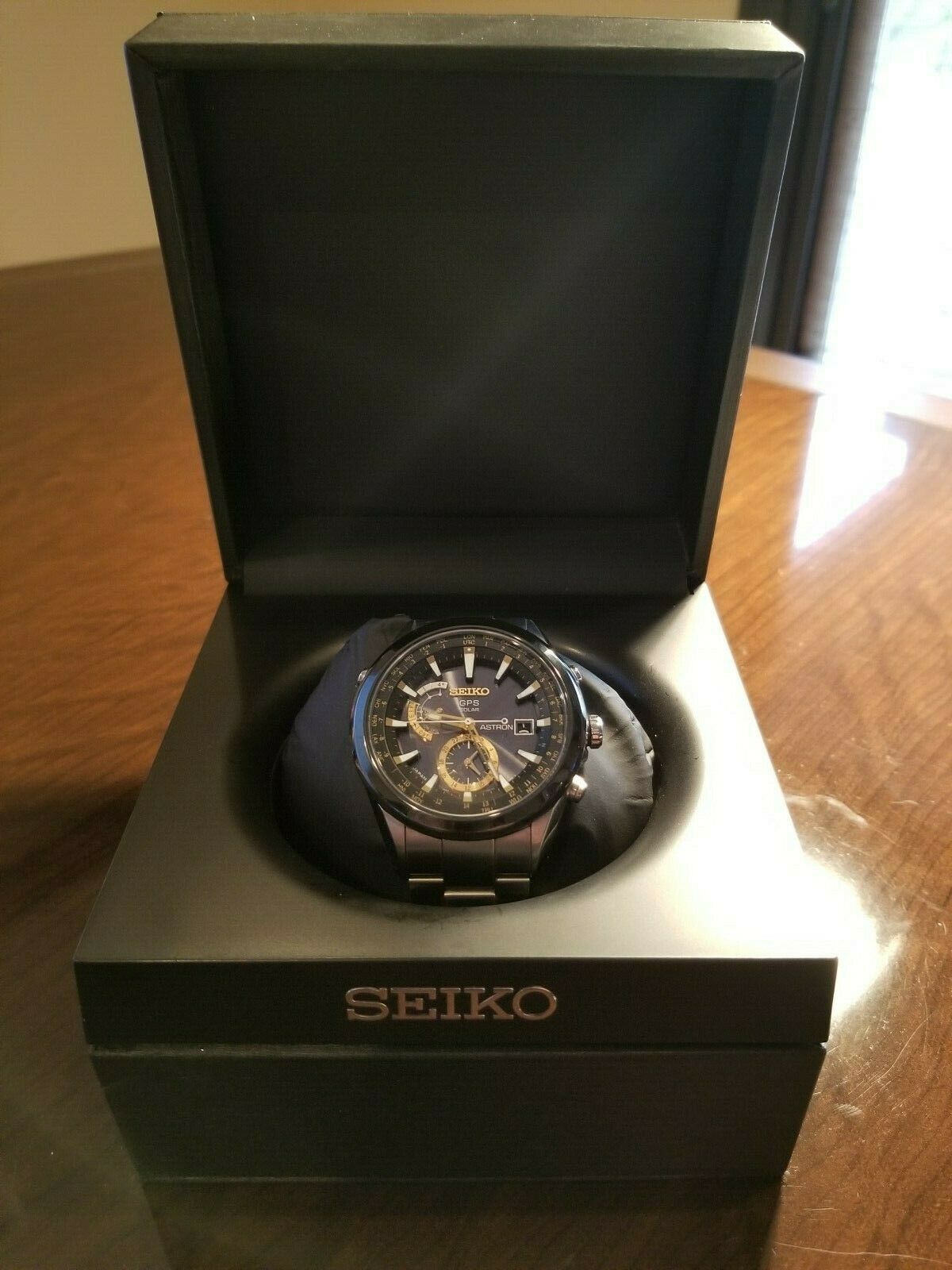 seiko astron sast005