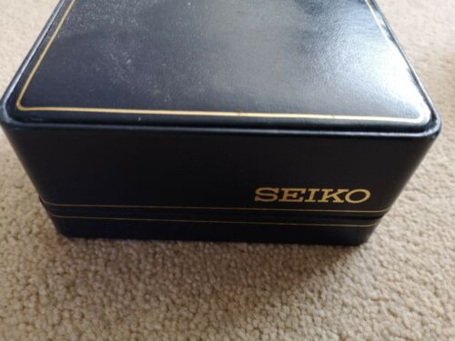 Vintage Seiko Quartz 5Y39 2001 Mens Watch | WatchCharts