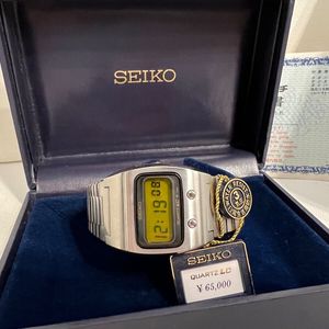 Seiko 0624-5009 Lemon Face Quartz LCD Watch.. | WatchCharts