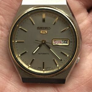 Vintage Seiko 5 Automatic 6309-8820 Wristwatch Date Day | WatchCharts