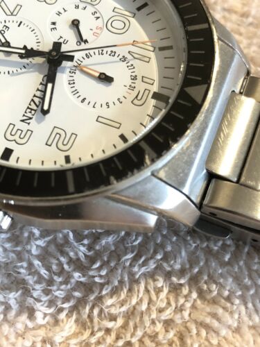 Preowned Citizen Eco-Drive 8637 s080975 GN-4-S Watch Fully