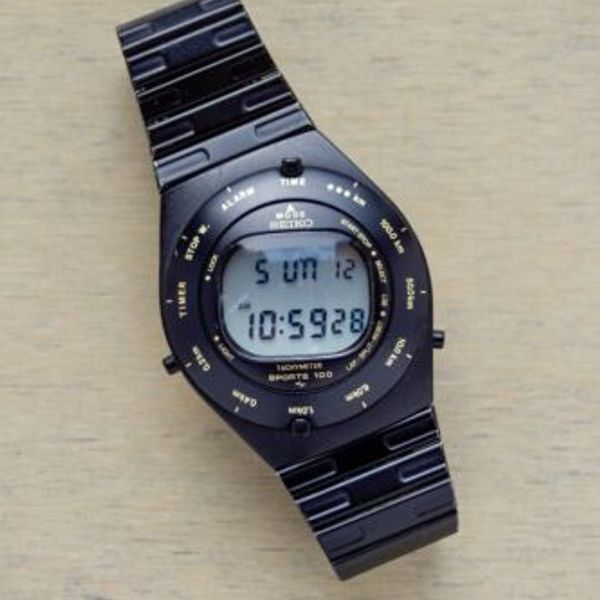 Vintage Seiko A828-4010 Sports 100 LCD Quartz Watch - September