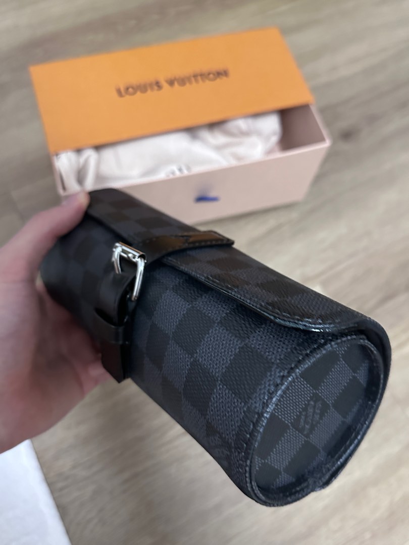 Lv 3 watch on sale case