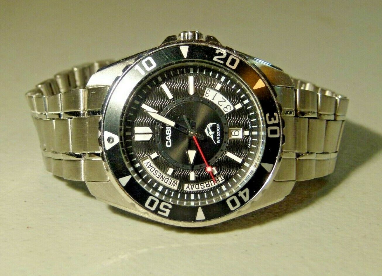 MENS CASIO MARLIN DURO BLACK FACE MDV103 DIVERS ANALOG WATCH JAPAN