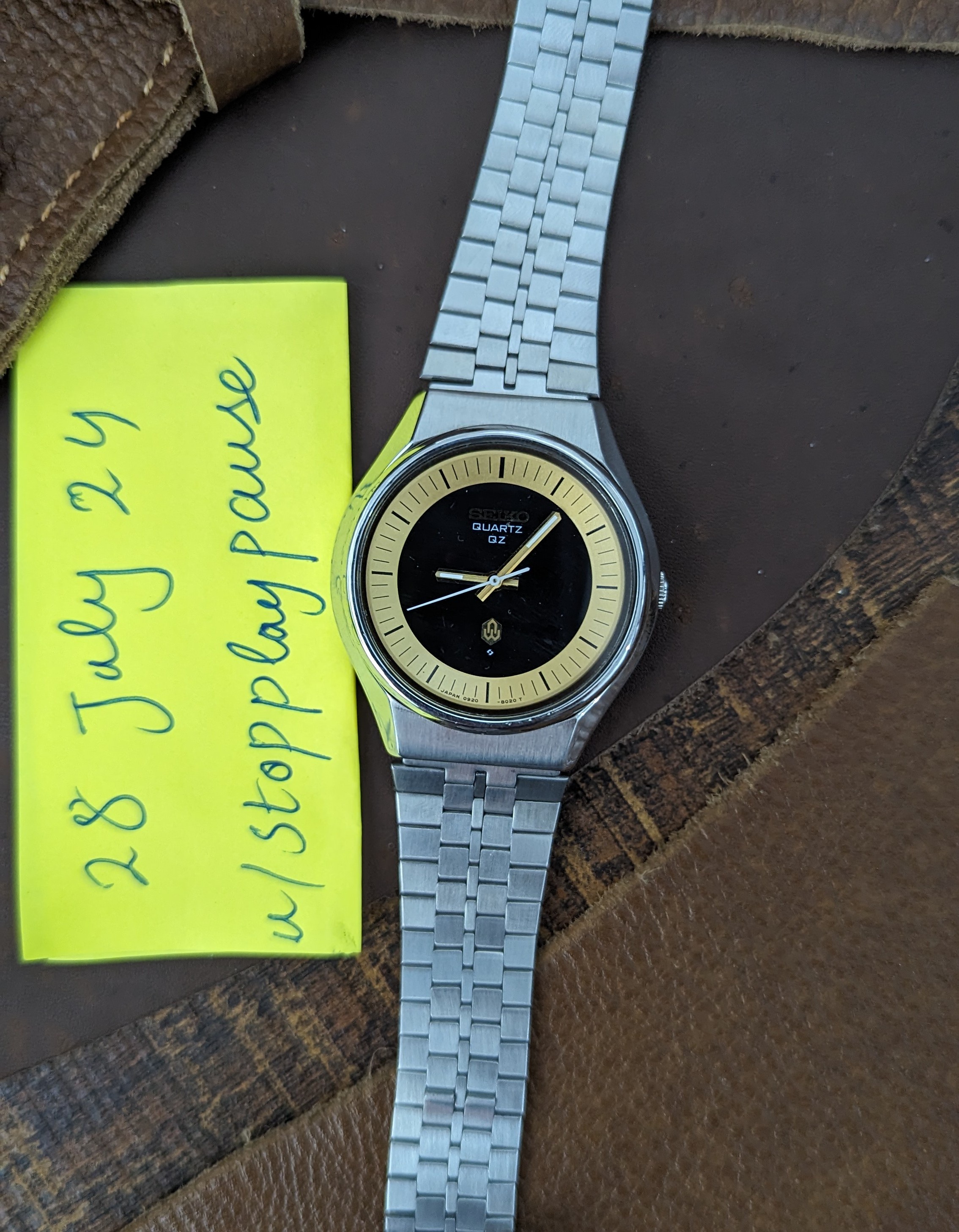 WTS] Seiko Quartz QZ 0920-8010 Black & Gold Dial - $149