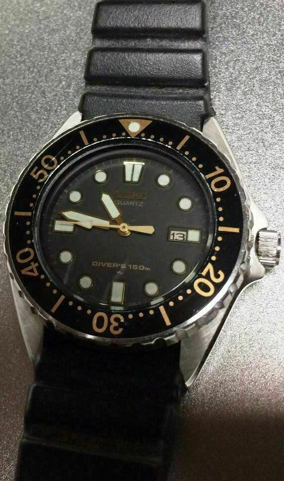 Vintage Seiko 2A22 Ladies Unisex Diver Quartz 150m 100 Made in