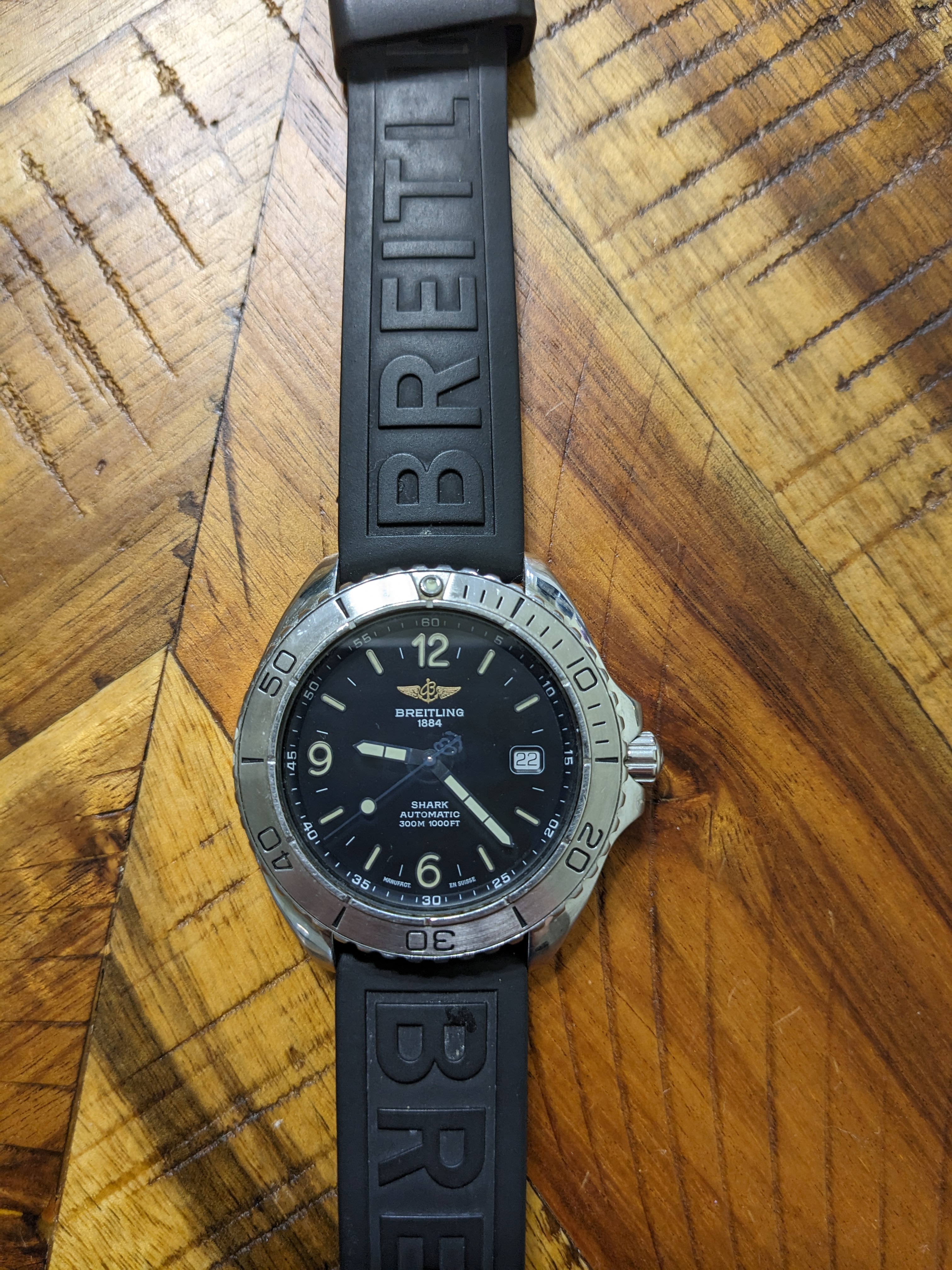 Breitling hot sale shark automatic