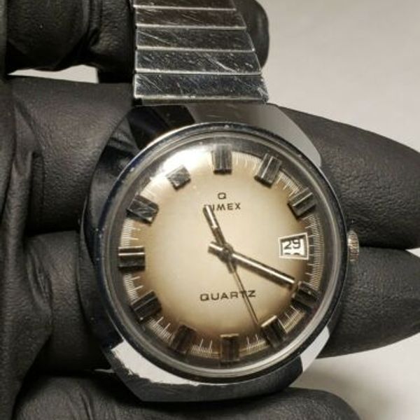 VINTAGE 1972 TIMEX Q QUARTZ MODEL 62 MEN'S WATCH RUNNING WatchCharts