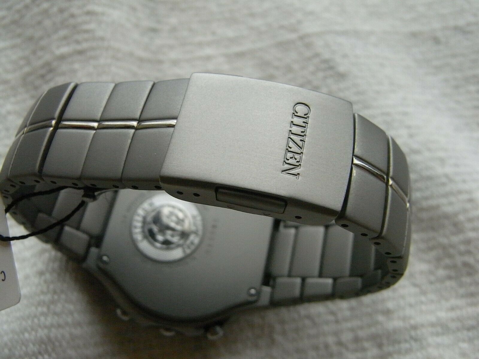 RARE CITIZEN ECO-Drive TITANIUM 9417-H22838 | WatchCharts Marketplace