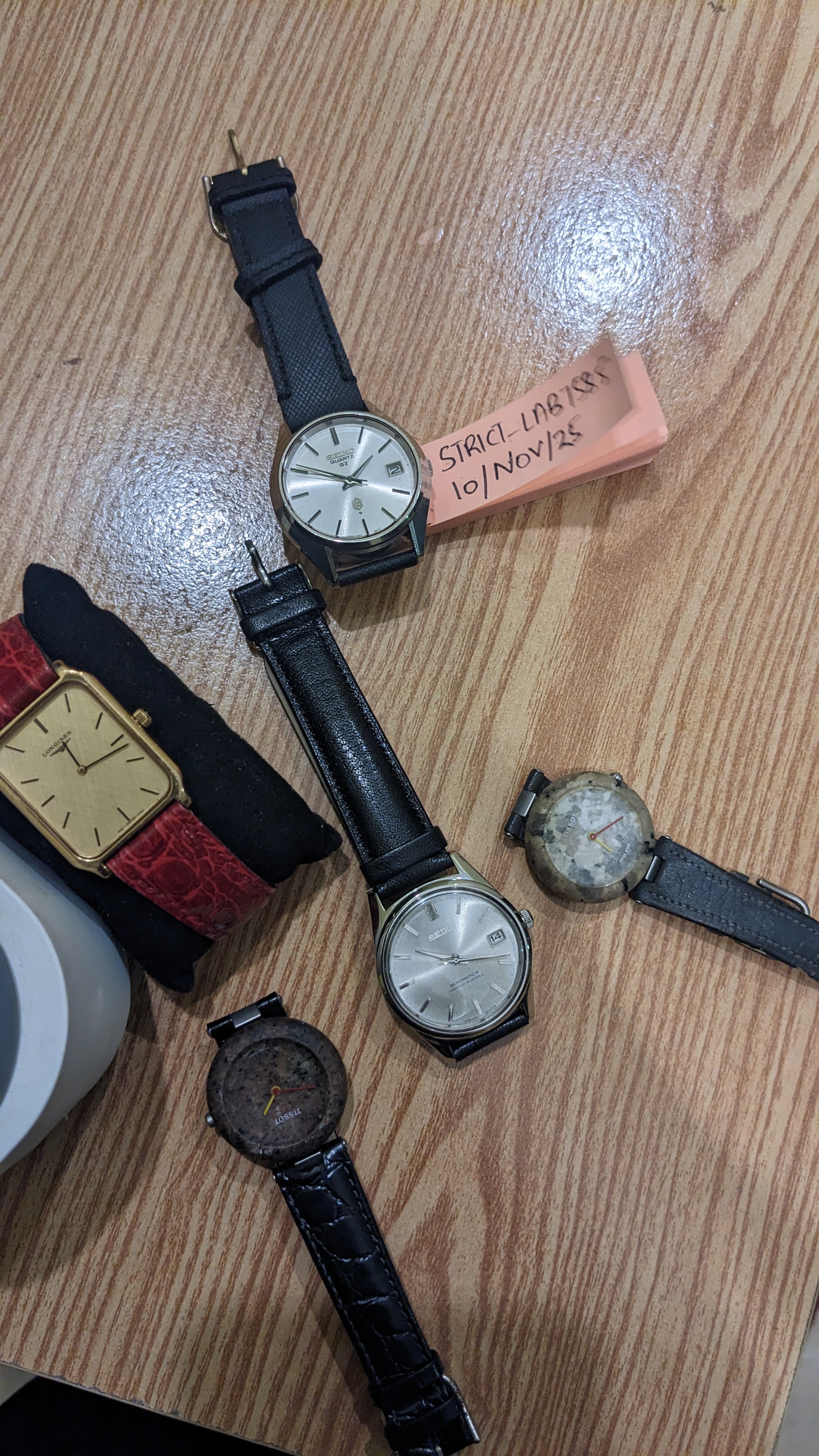 wts] vintage 1974's Seiko Quartz QZ 0922-8000 Vintage Men's Wrist