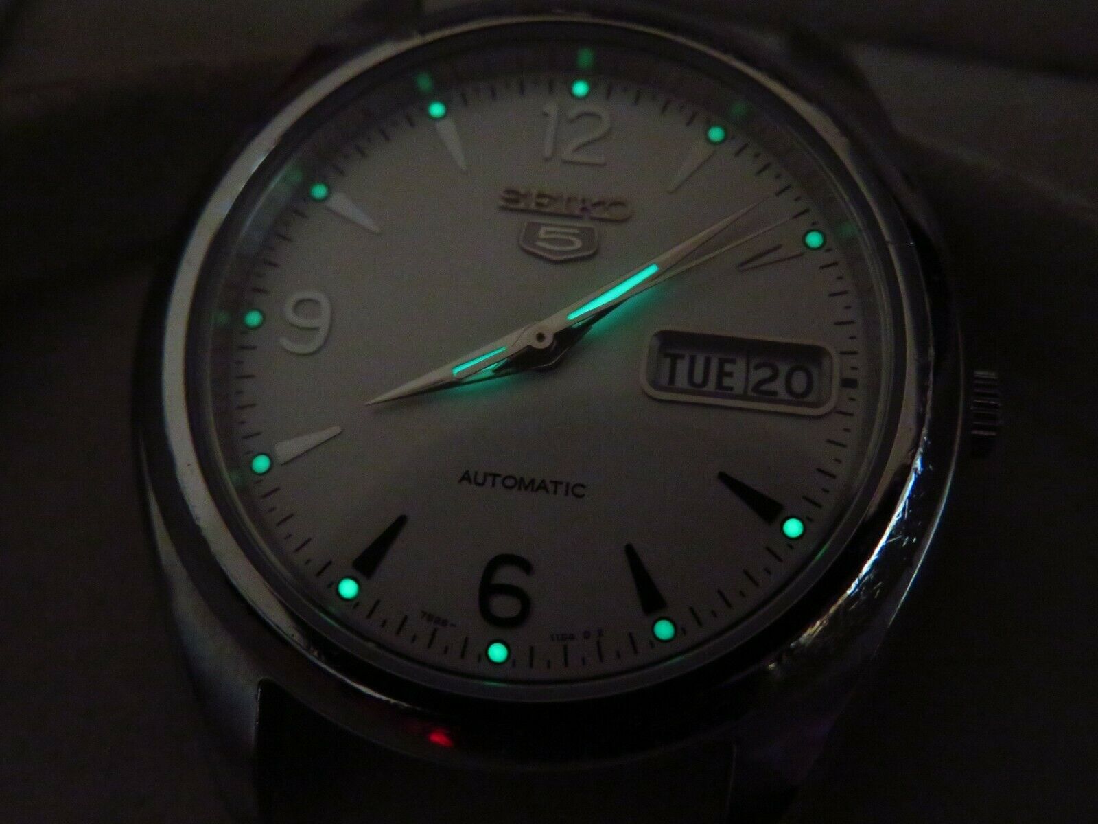 SEIKO 5 SNX121 7S26 - 0440 watch ( 3 o'clock crown Discontinued