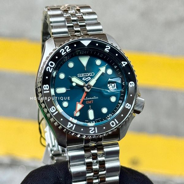 Seiko Racing Wstch Brand New Seiko 5 GMT Racing Hertiage Collection Automatic Watch ...
