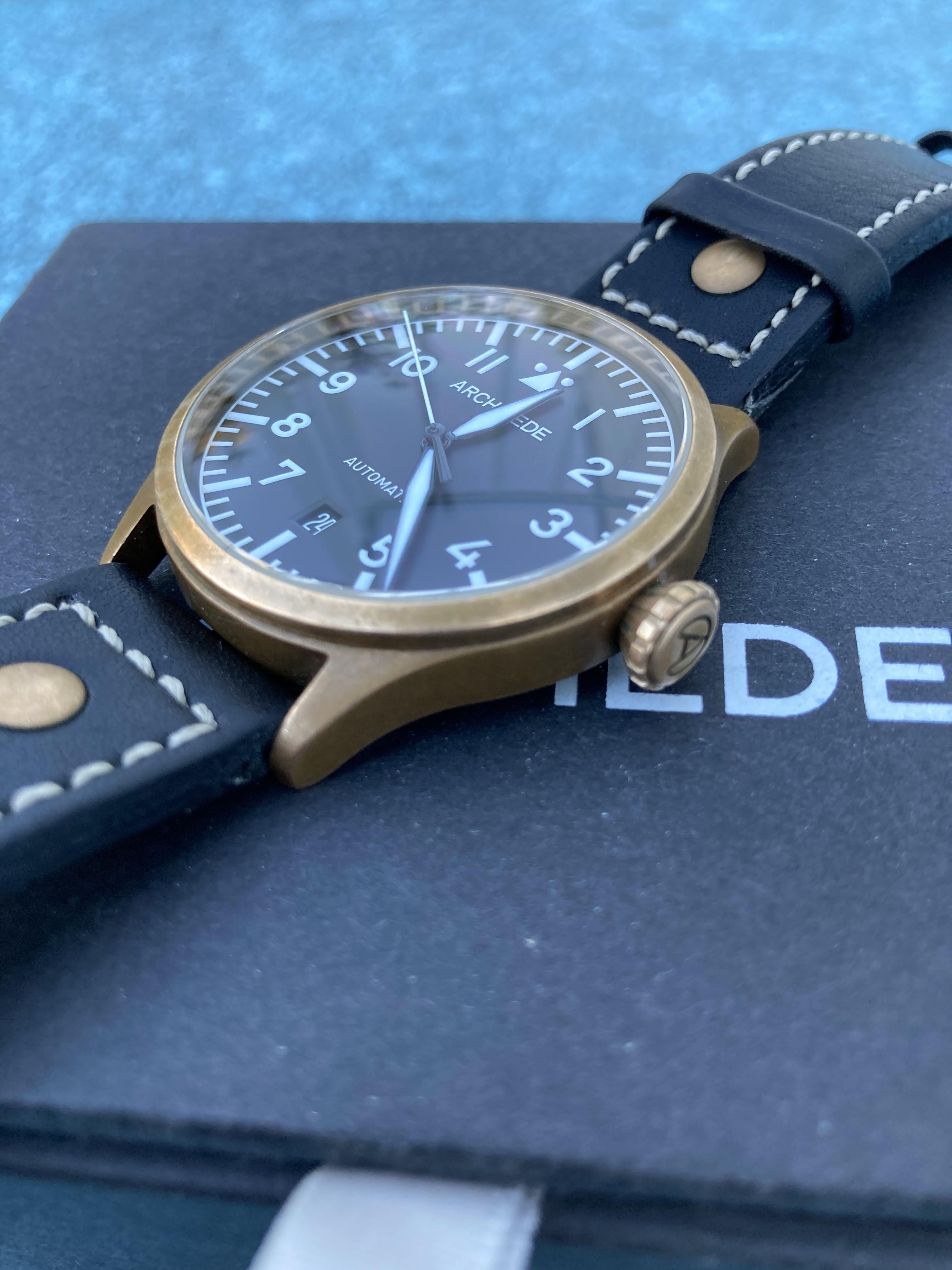 Archimede pilot outlet bronze