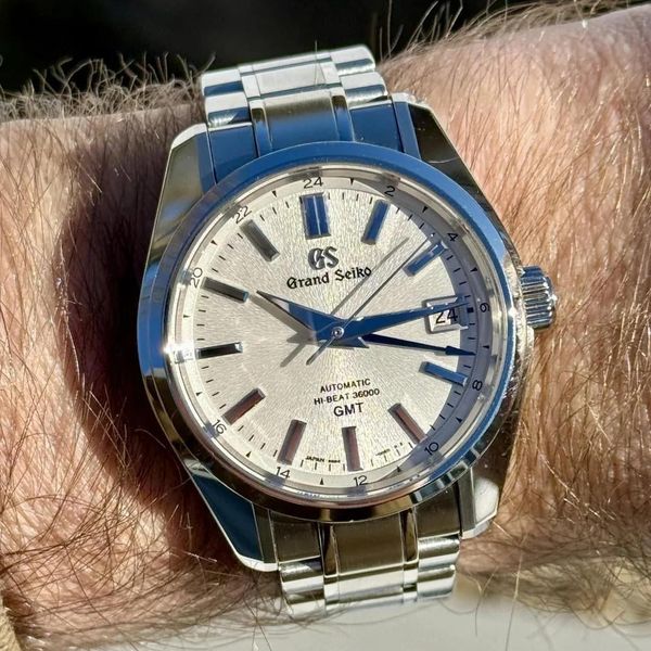 WTS] Grand Seiko SBGJ201 -White Mt. Iwate Dial 9S86 Hi-Beat