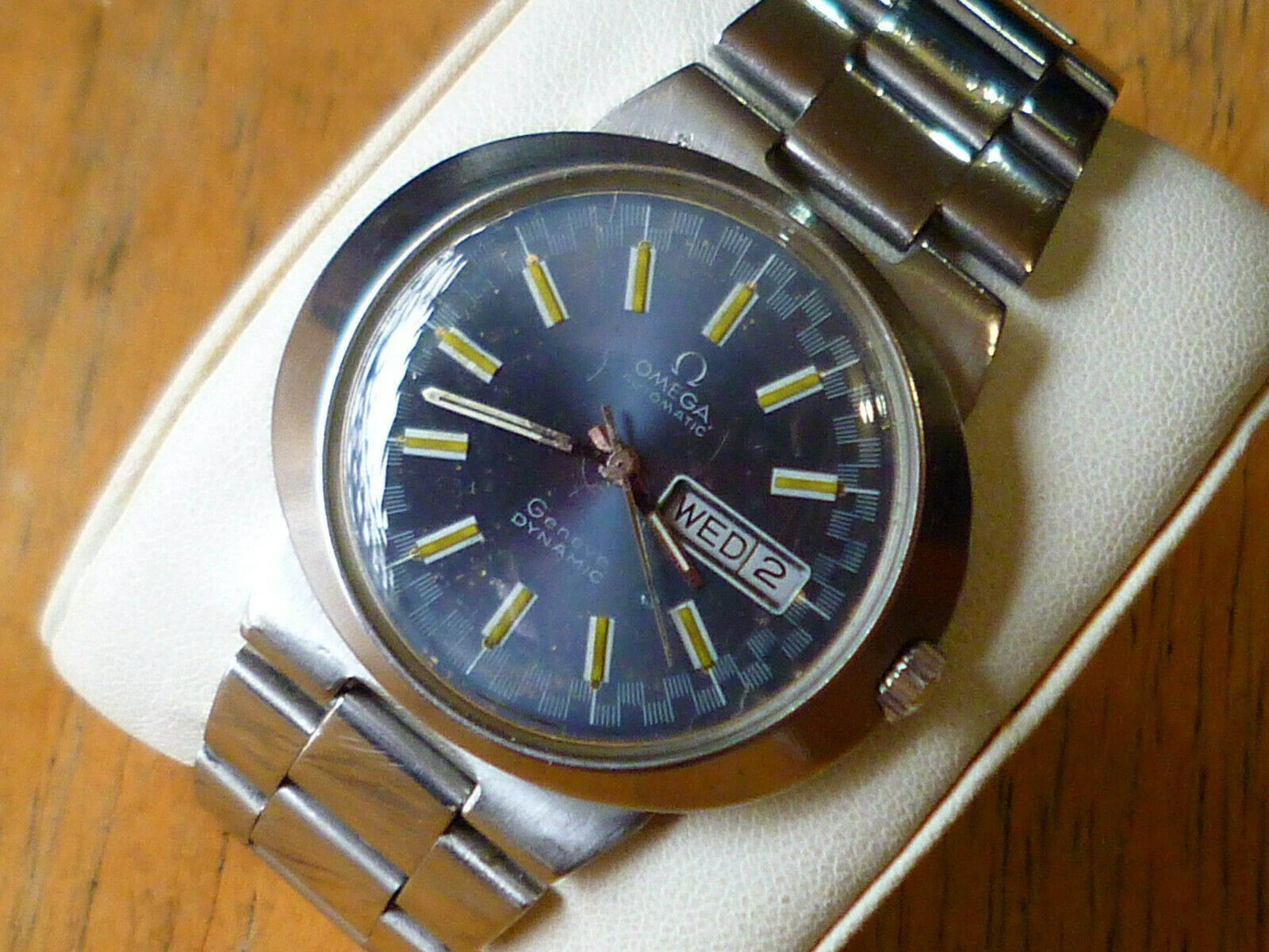 Omega dynamic racing cheap dial