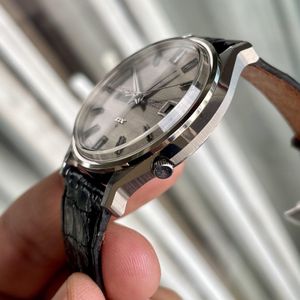Vintage Seiko 5 DX 25 Jewels Automatic 6106-8140 July 1968