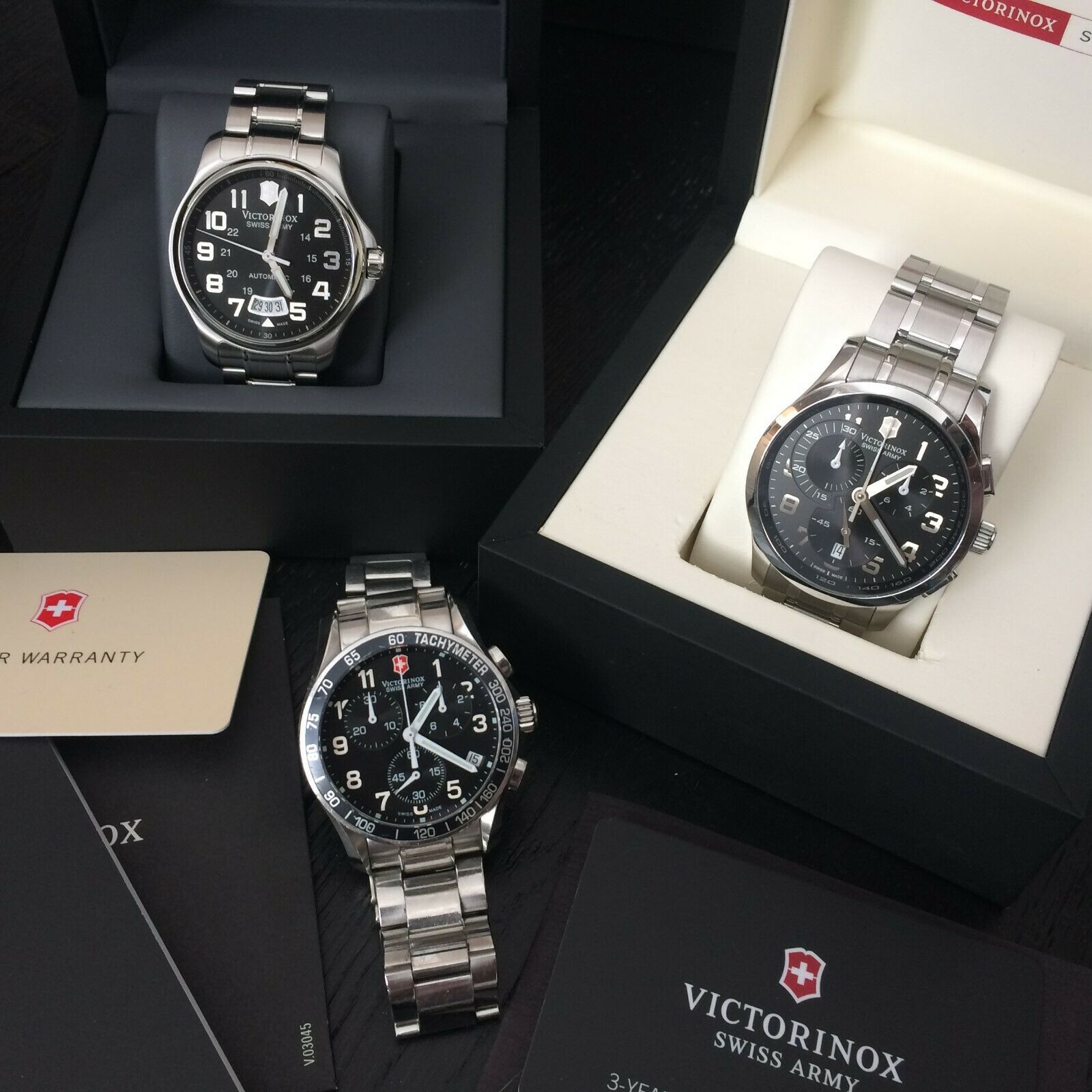 VICTORINOX SWISS ARMY ALLIANCE CHRONOGRAPH - Model No. 241295